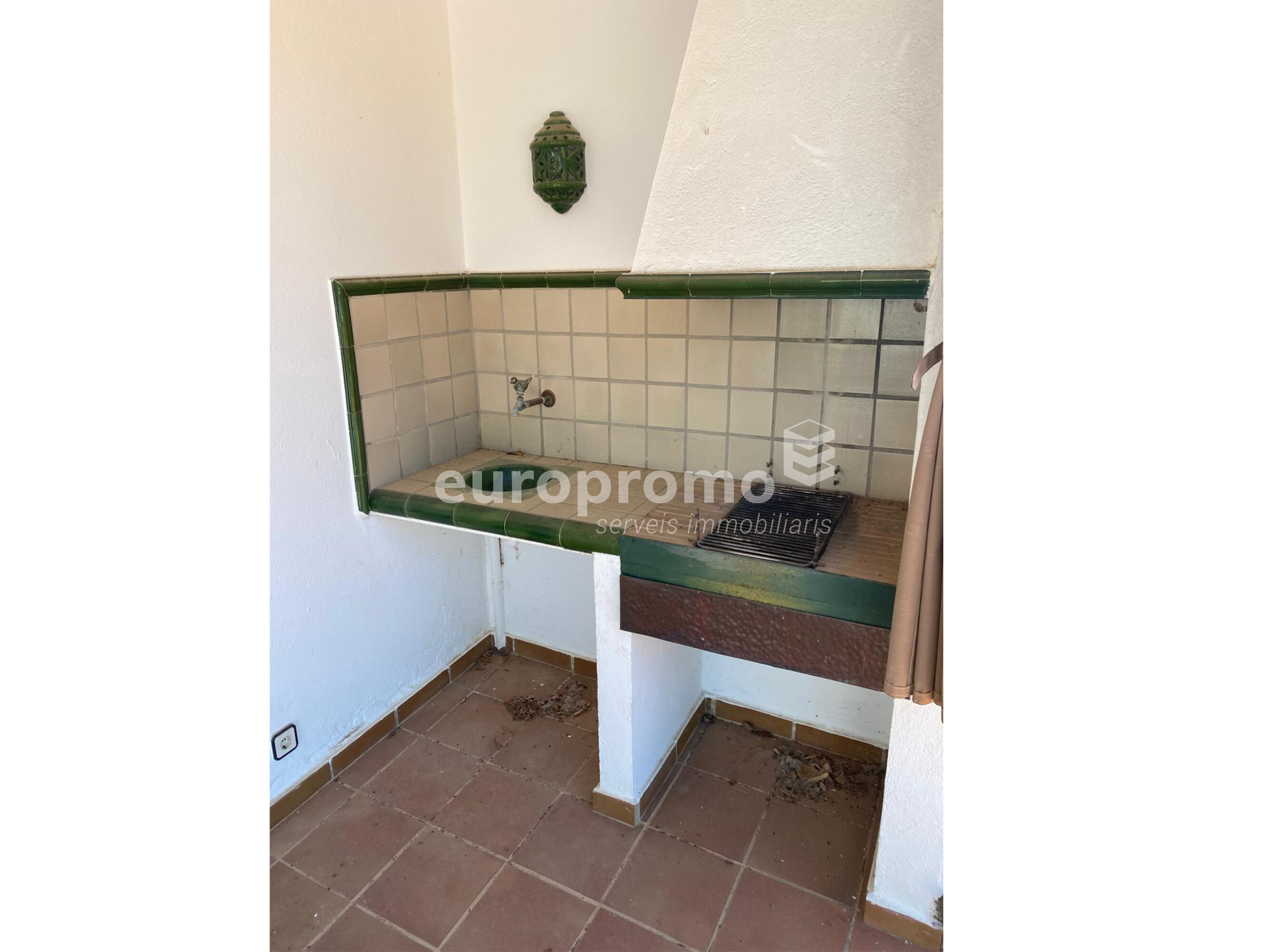 Espectacular casa de lujo situada en Canet d'Adri!!
